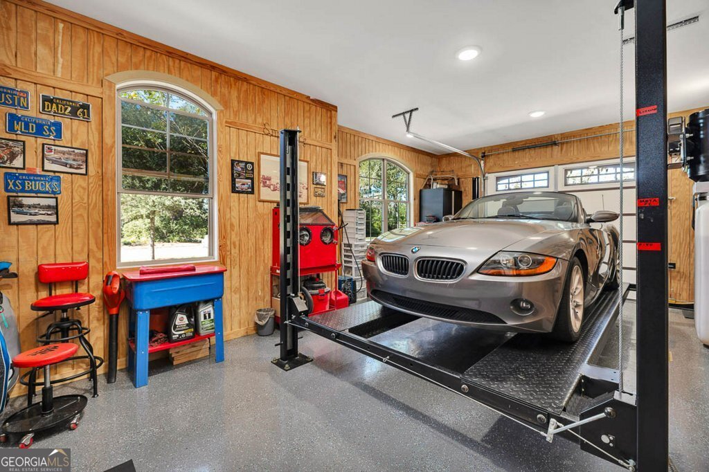 930 Champney St. Simons - 11