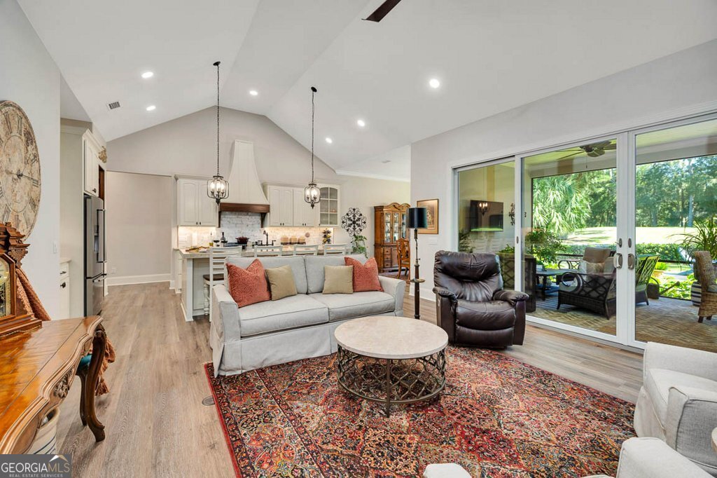 930 Champney St. Simons - 27