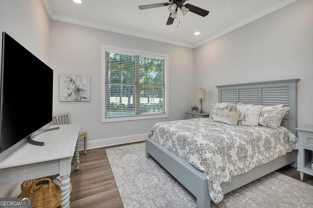 930 Champney St. Simons - 5