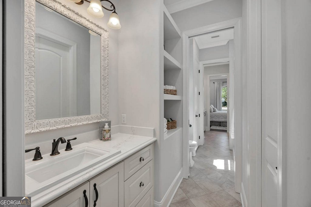 930 Champney St. Simons - 8