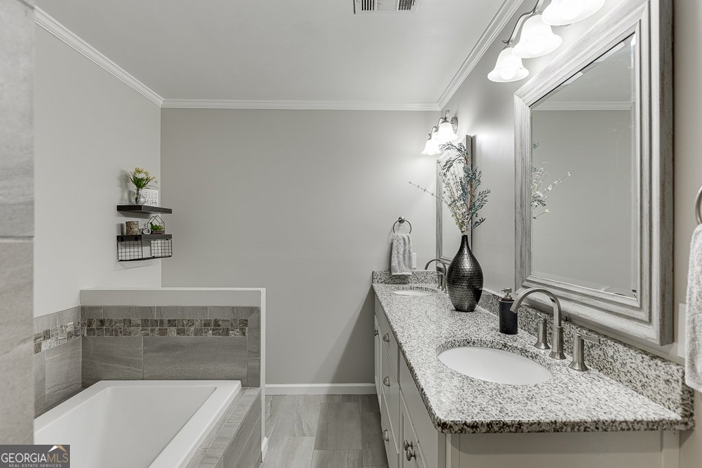 5984 Dolvin Lane Buford - 37