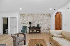 111 Lakeview Drive Carrollton - 4