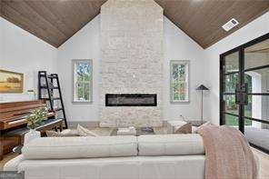 111 Lakeview Drive Carrollton - 8