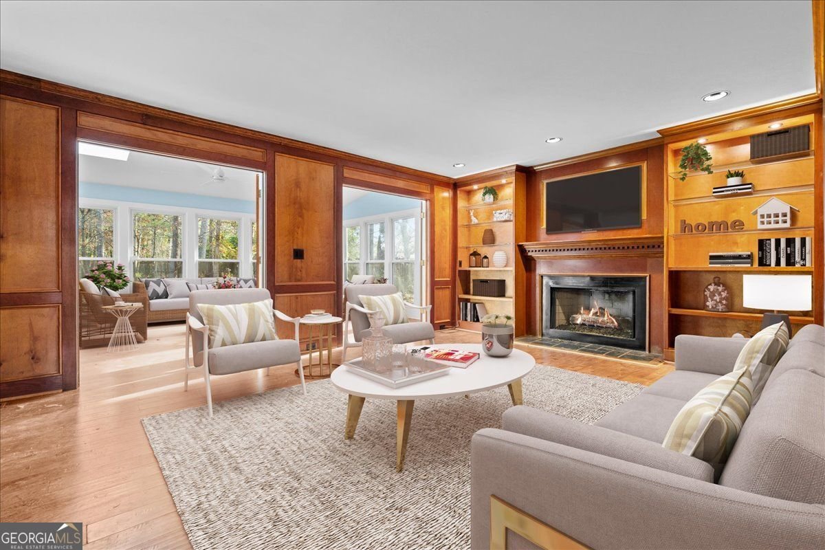 35 Dunaire Court Mableton - 2