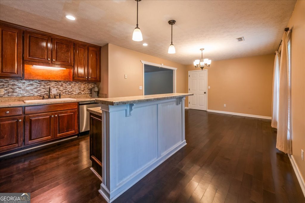 61 Freeman Road LaGrange - 19