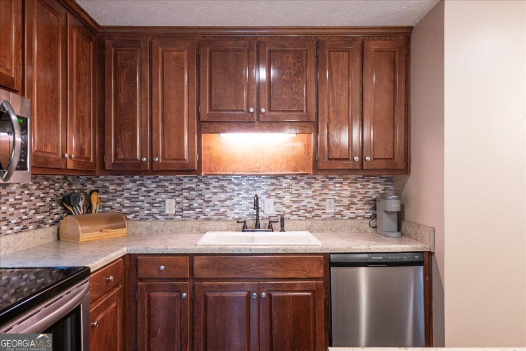 61 Freeman Road LaGrange - 22