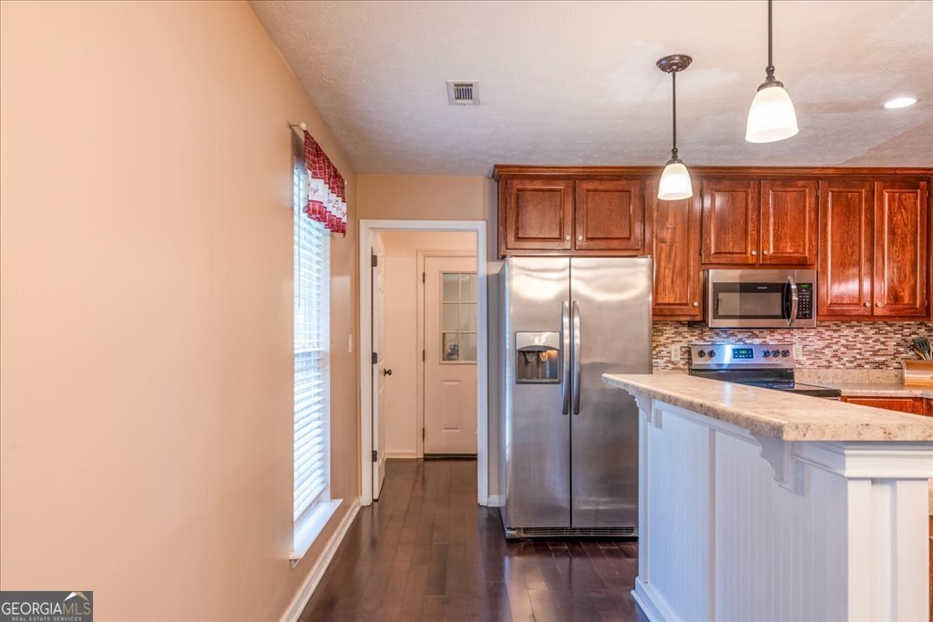 61 Freeman Road LaGrange - 32