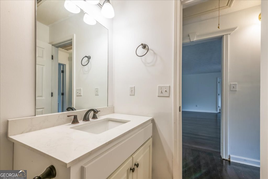 61 Freeman Road LaGrange - 60