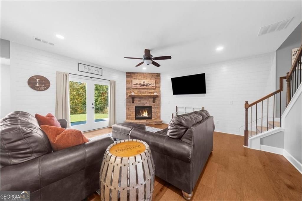 6001 Ash Hill Place Hoschton - 28