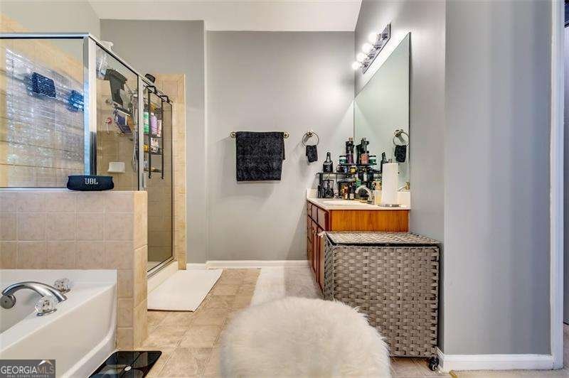 3413 Wickum Road Atlanta - 18