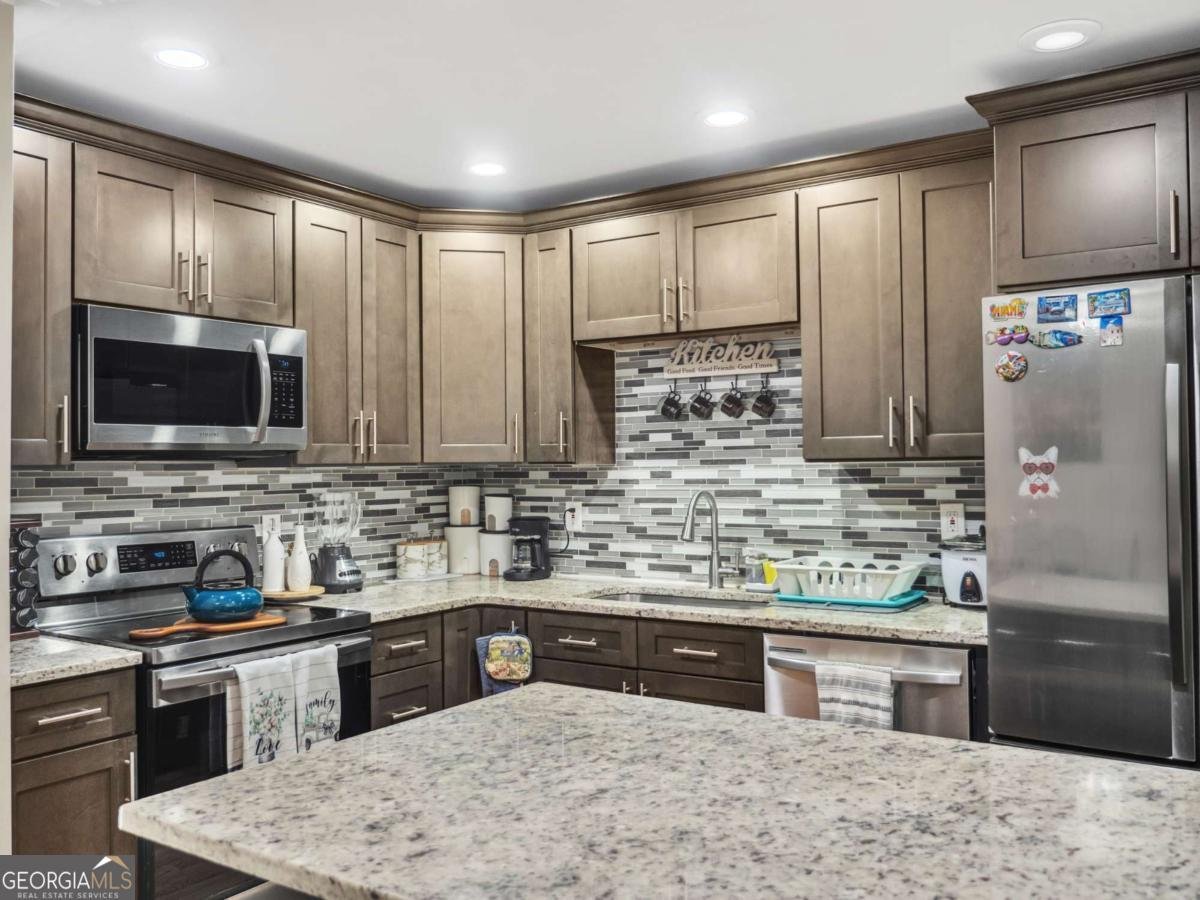 6460 Boca Grande Boulevard Forest Park - 6