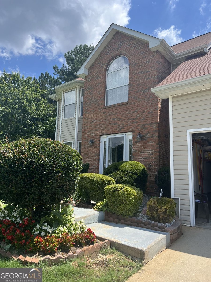 717 Conisburgh Court Stone Mountain - 6