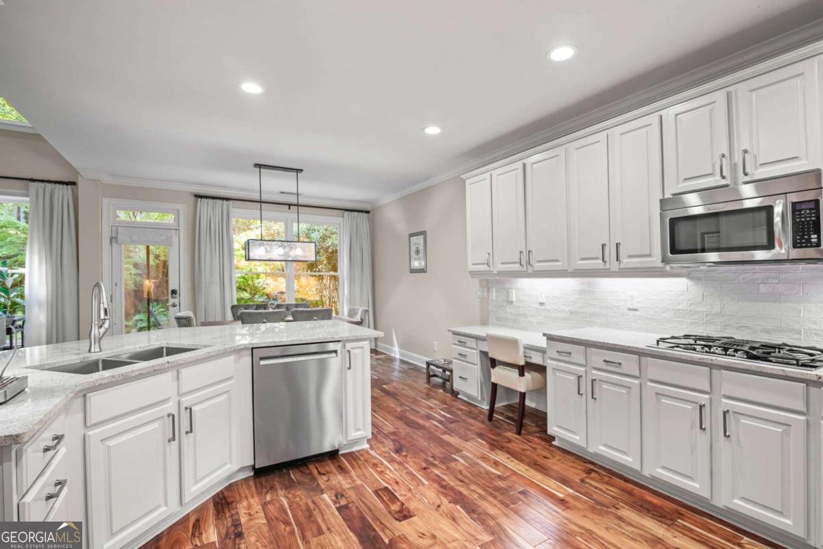 3200 Windsor Lake Drive Atlanta - 16