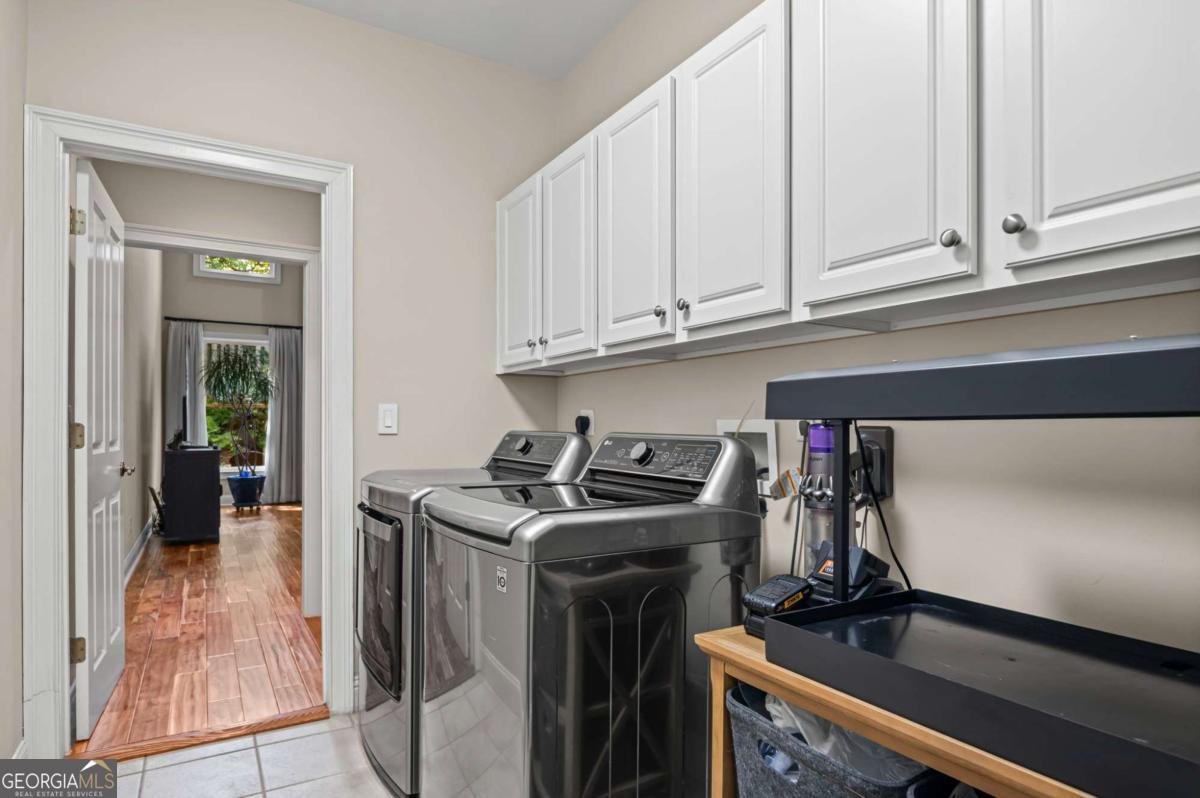 3200 Windsor Lake Drive Atlanta - 20