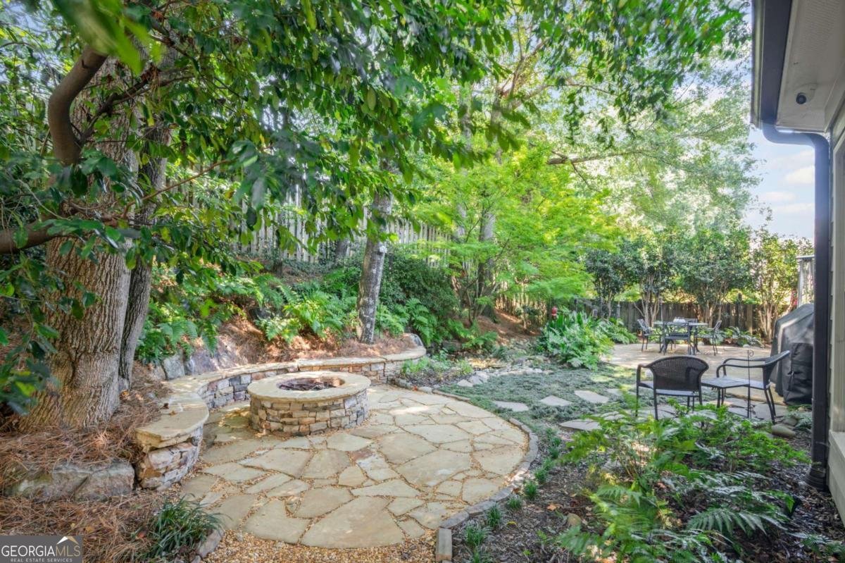 3200 Windsor Lake Drive Atlanta - 44