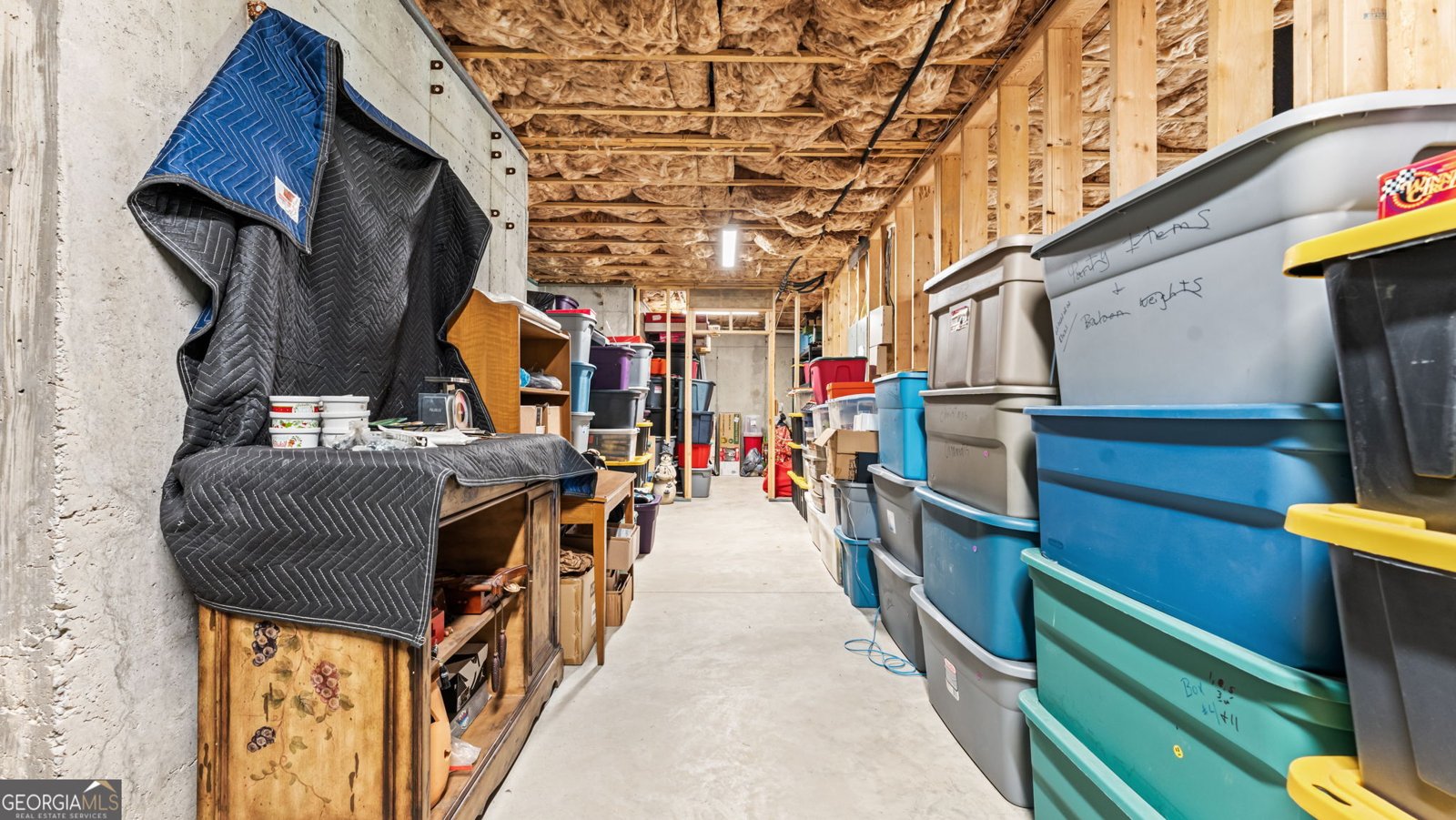 8 Hitchin Post Drive Rome - 2