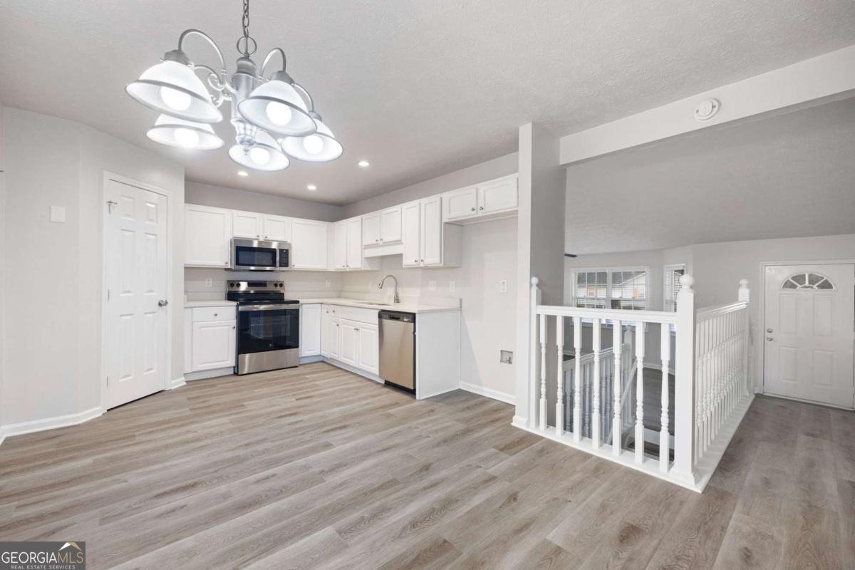 84 Fairview Knoll Dallas - 10