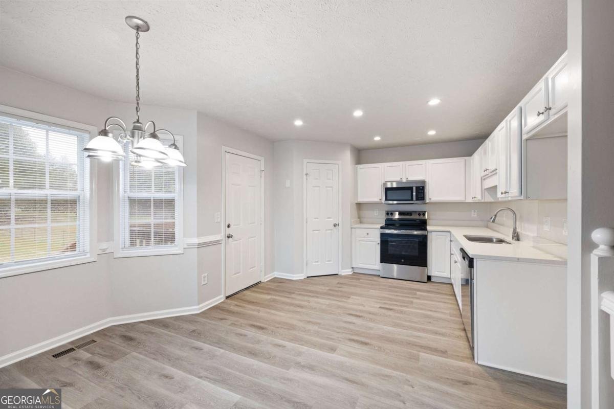 84 Fairview Knoll Dallas - 2