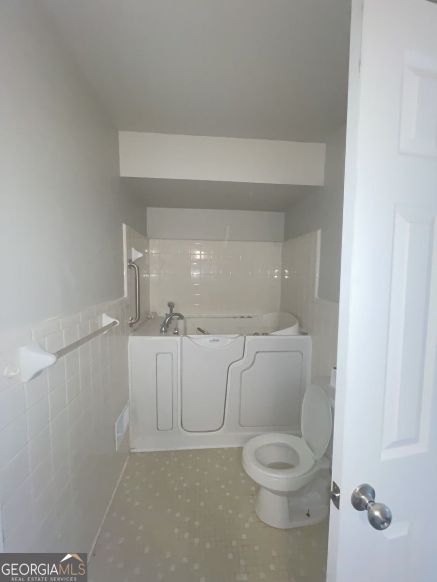 1757 Cherry Valley Circle Atlanta - 21