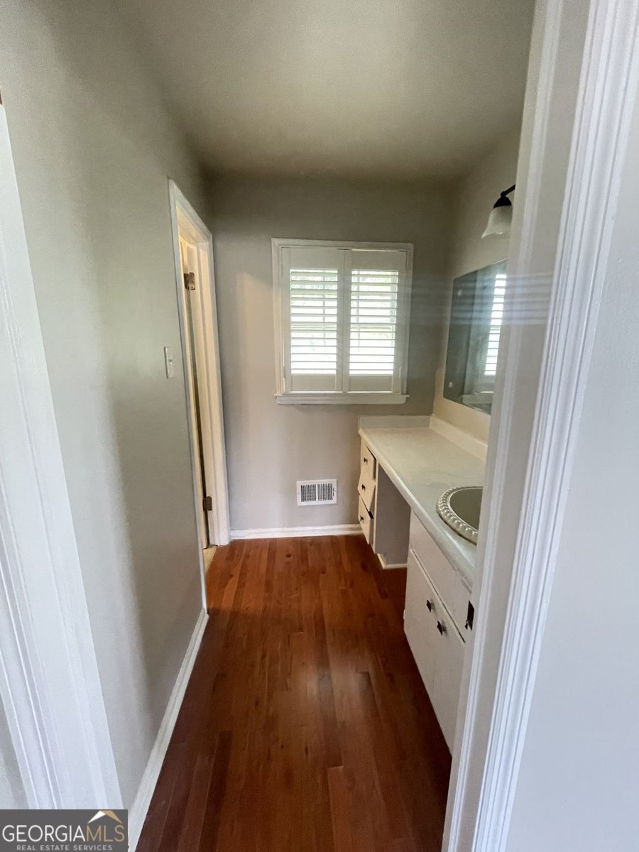 1757 Cherry Valley Circle Atlanta - 25