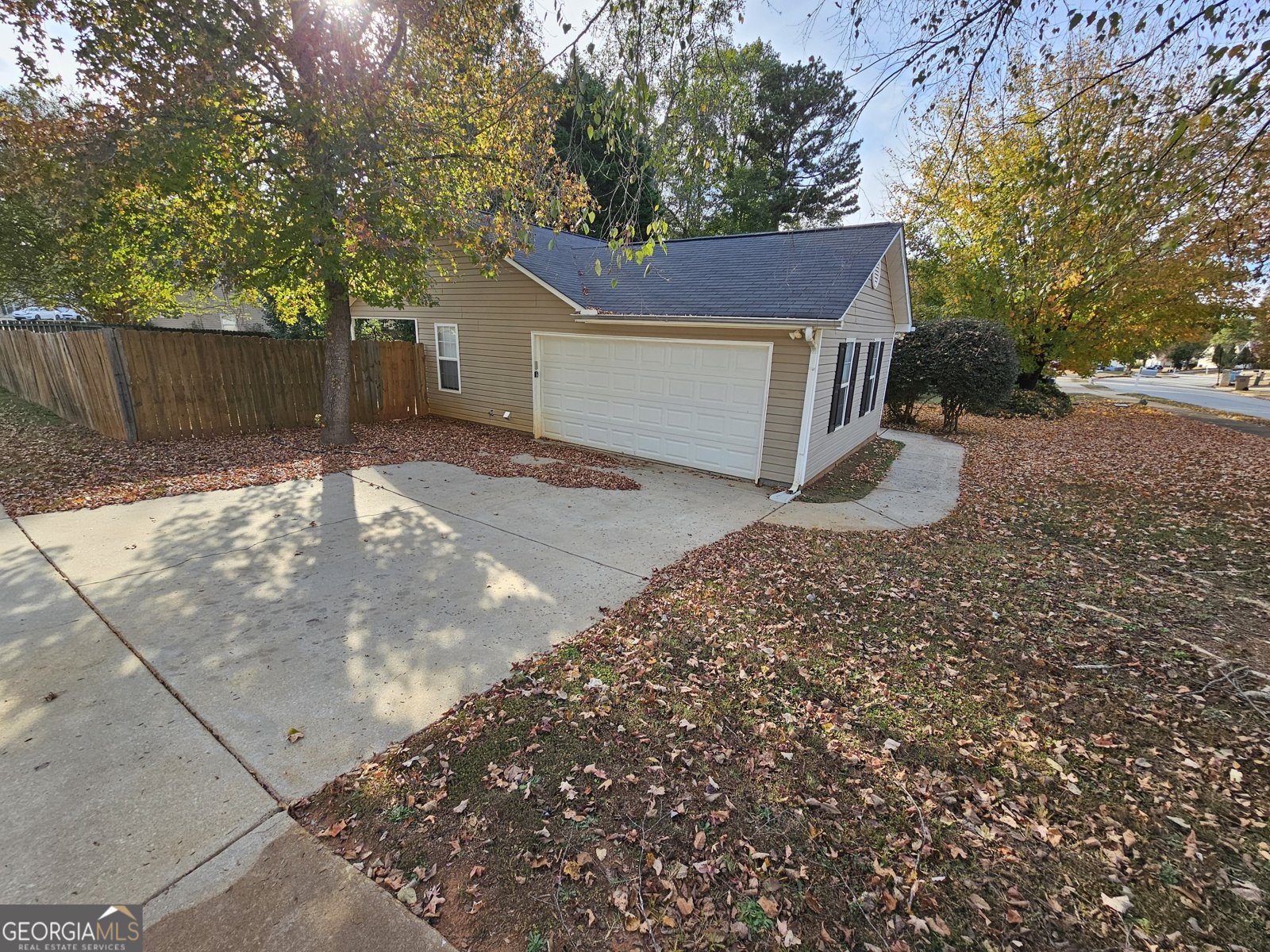 333 Fallview Drive McDonough - 1