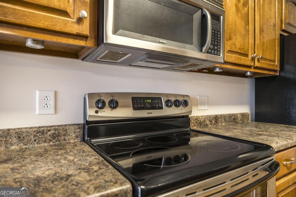 115 Montrose Lane Centerville - 13