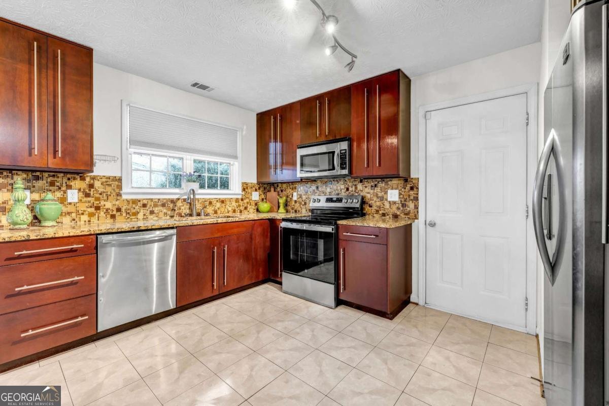 1405 Overland Crossing Alpharetta - 9