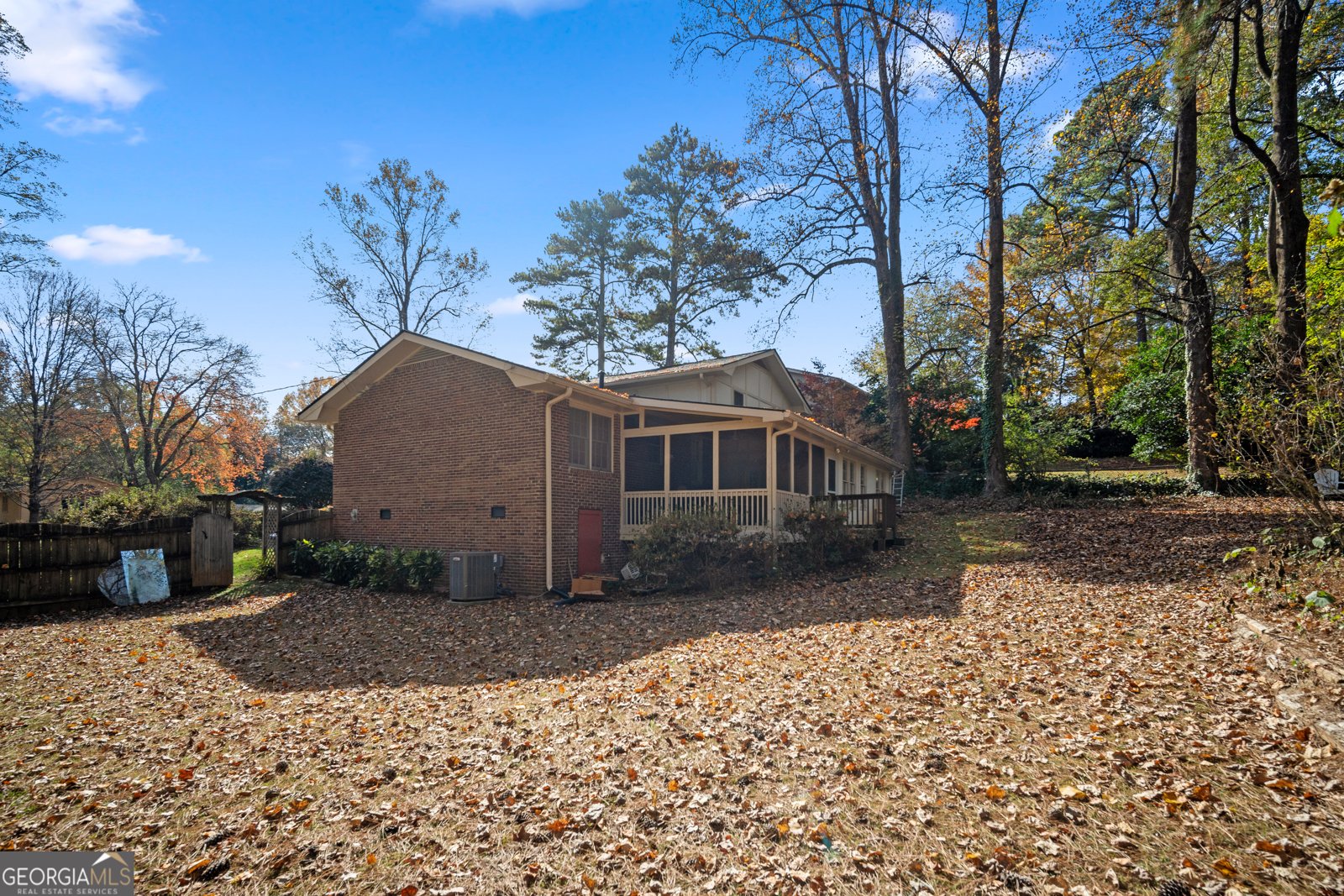 4955 Springfield Drive Atlanta - 20