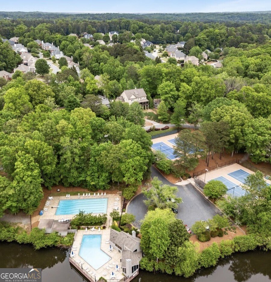 3760 Loch Highland Parkway Roswell - 27