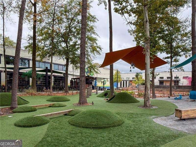 1721 Marietta Road Atlanta - 54