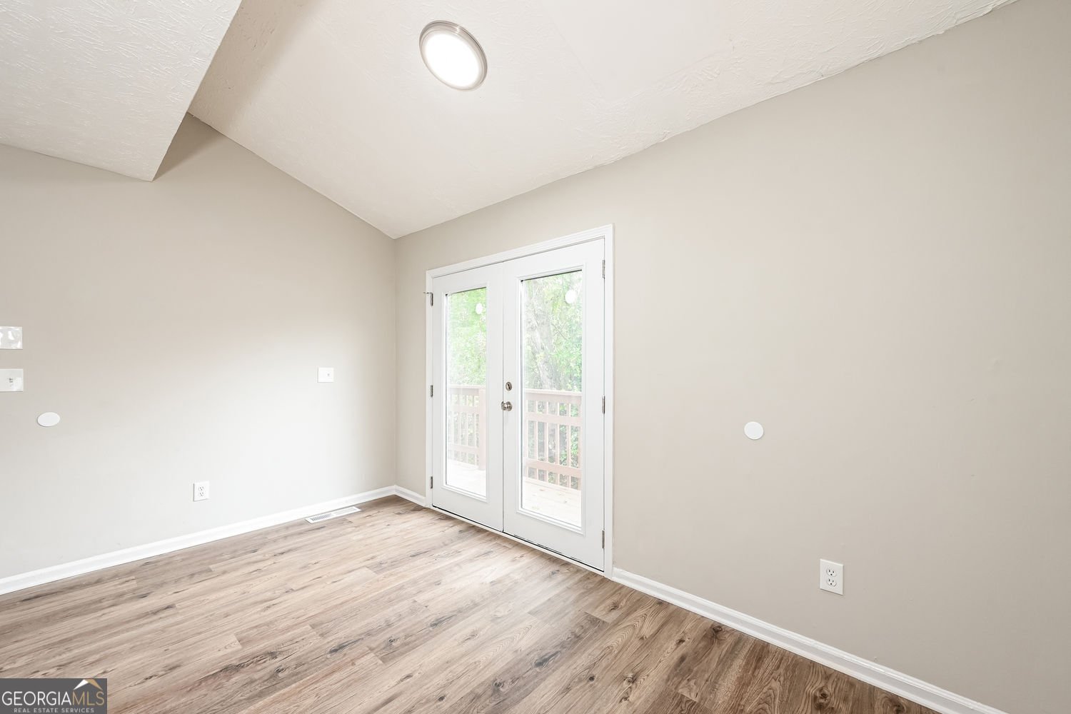 638 Sandys Lane Atlanta - 2