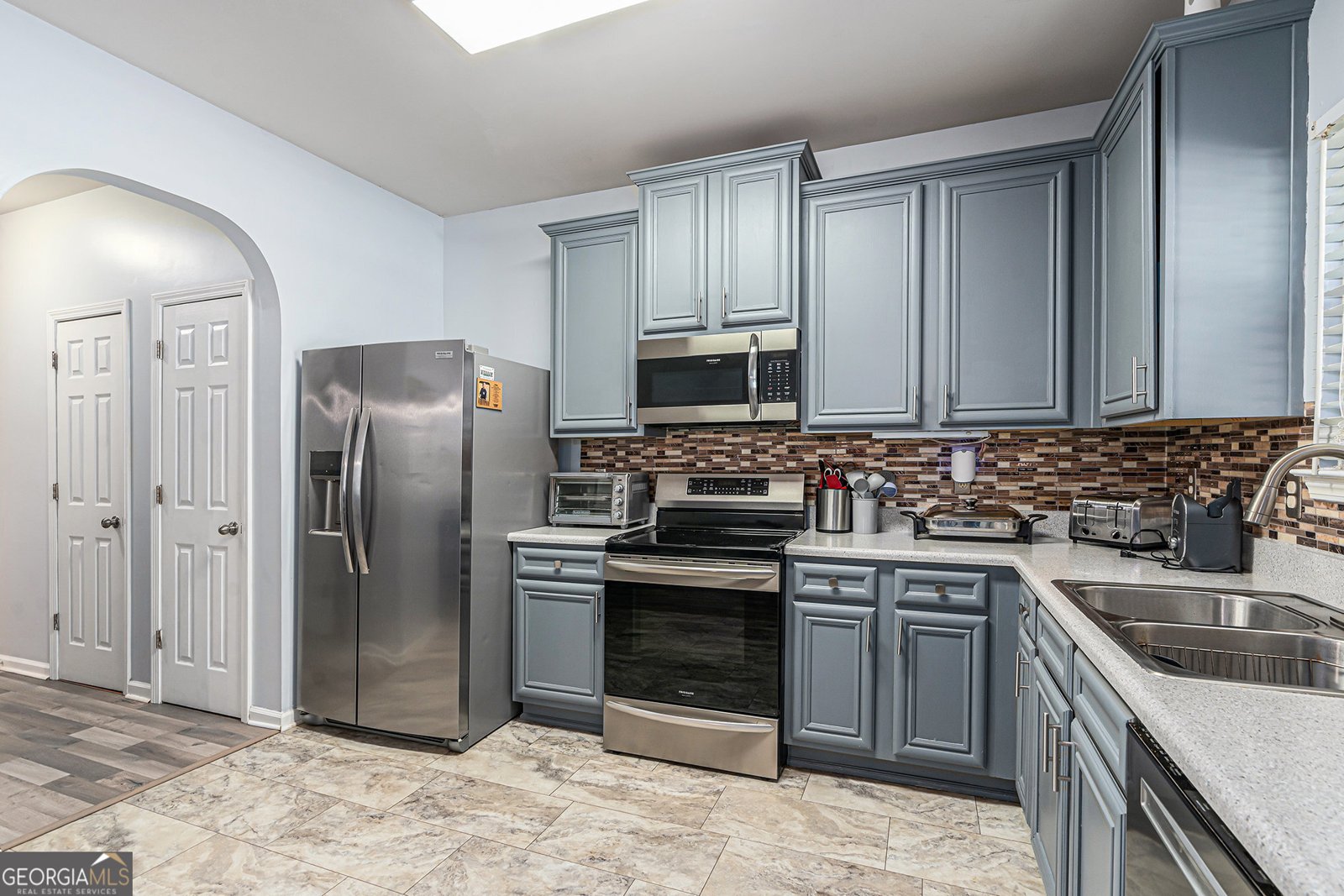 1111 Watercourse Way Hampton - 12