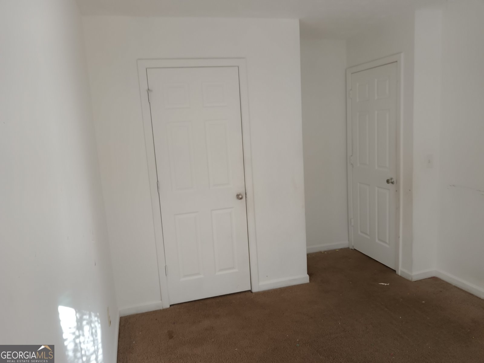 11447 South Grove Drive Hampton - 14