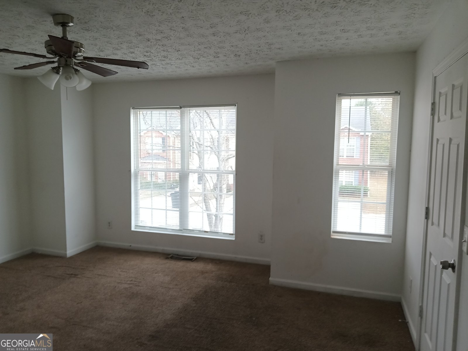 11447 South Grove Drive Hampton - 15