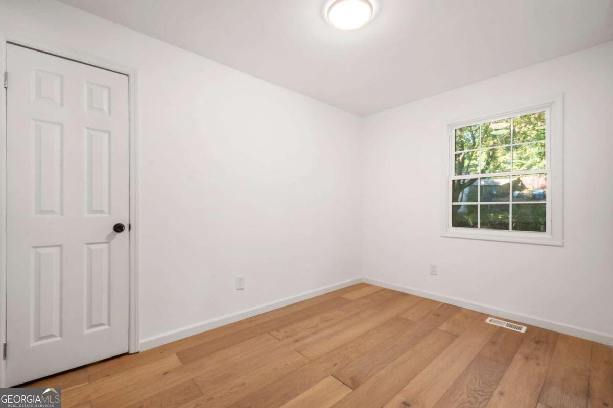 1208 Redford Drive Atlanta - 29