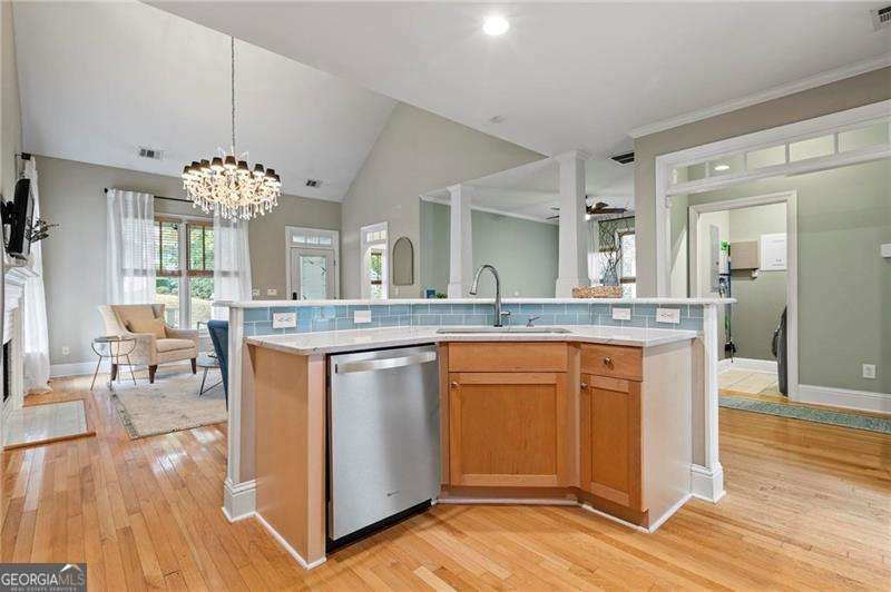 1046 Leah Lane Atlanta - 13