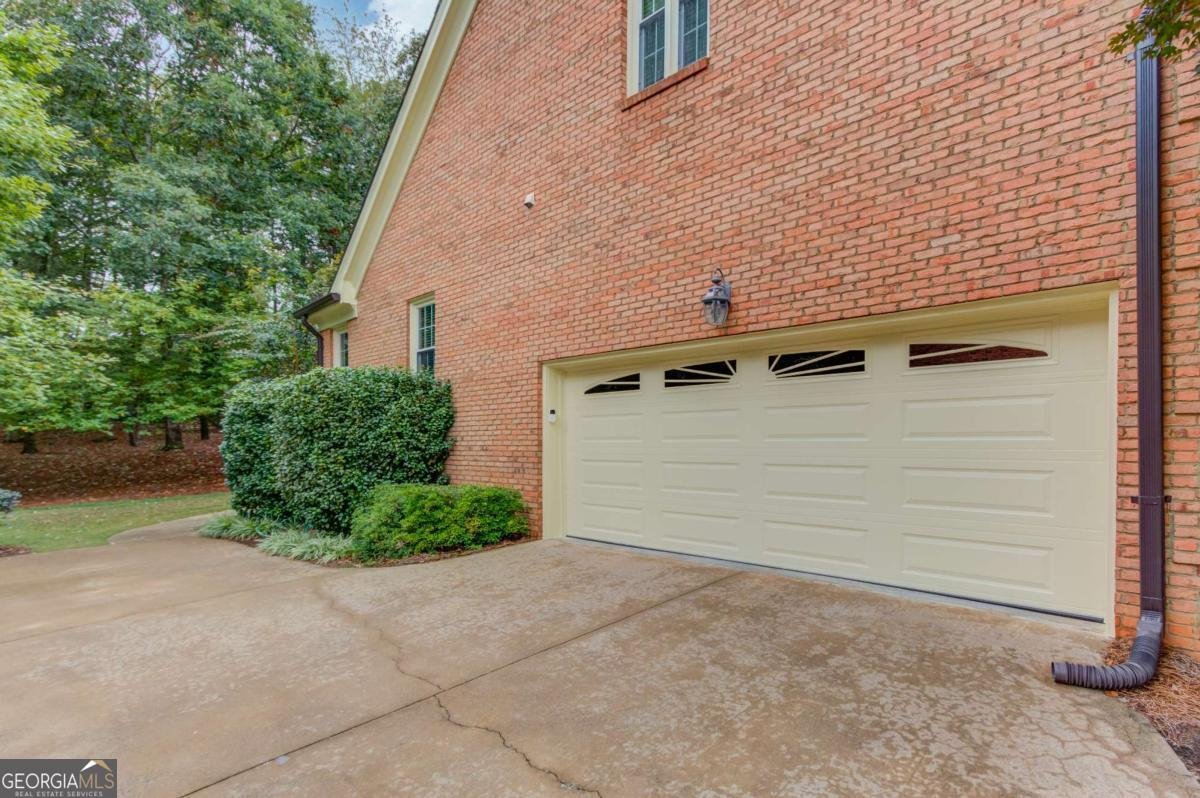 1355 Woodland Lake Drive Snellville - 4