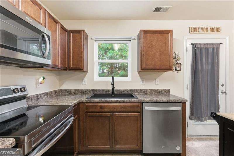 516 Brady Court Villa Rica - 9