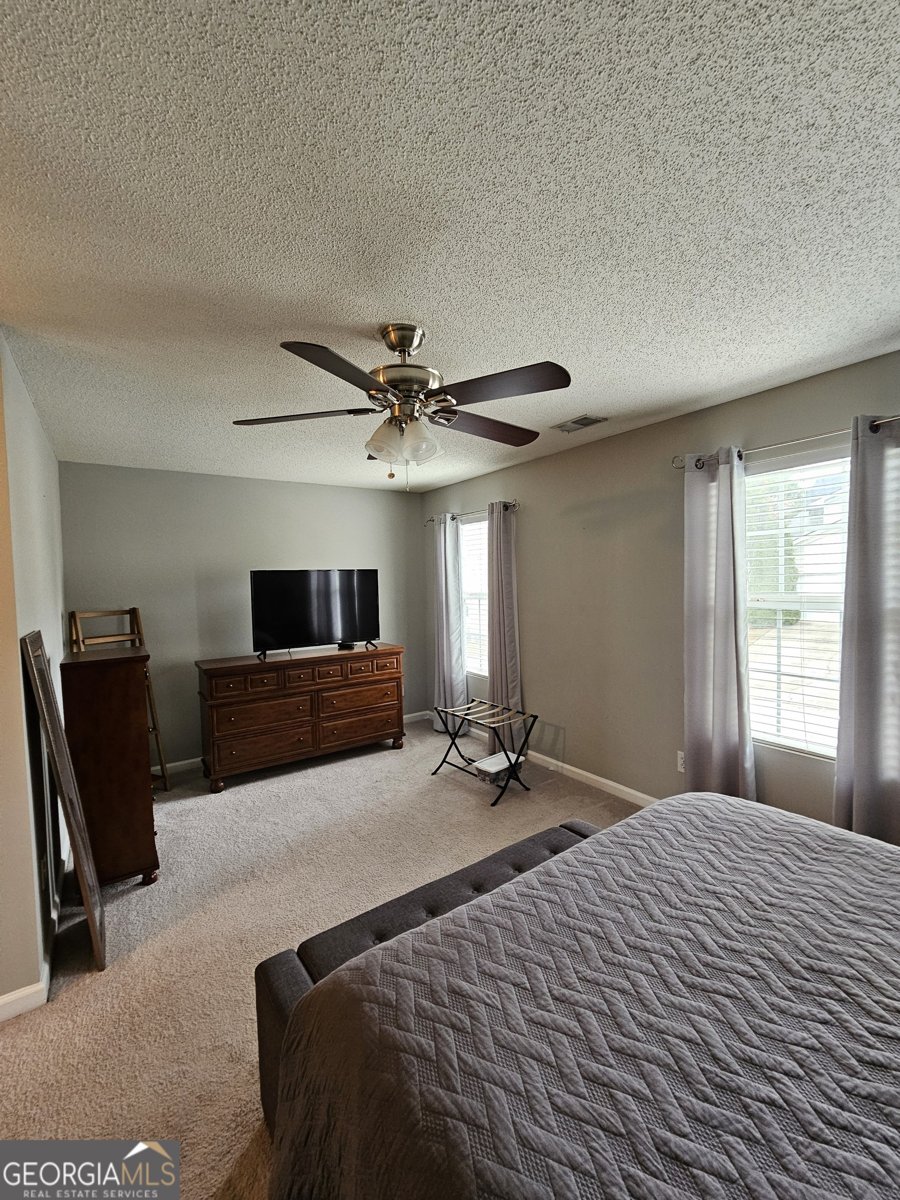 4215 LEGACY Square Atlanta - 3