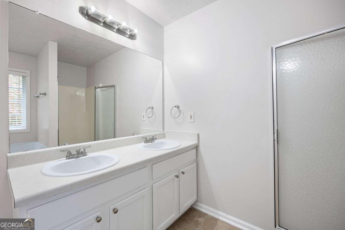 698 Fairview Drive Dallas - 14