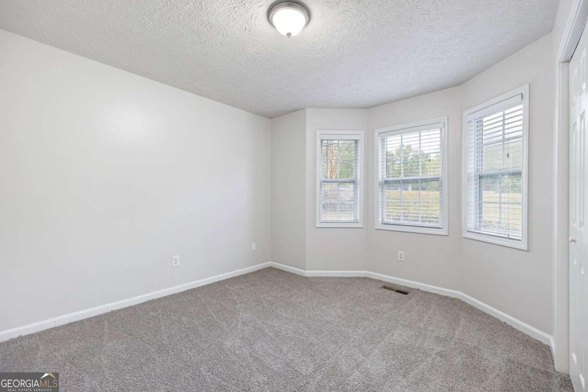 698 Fairview Drive Dallas - 17