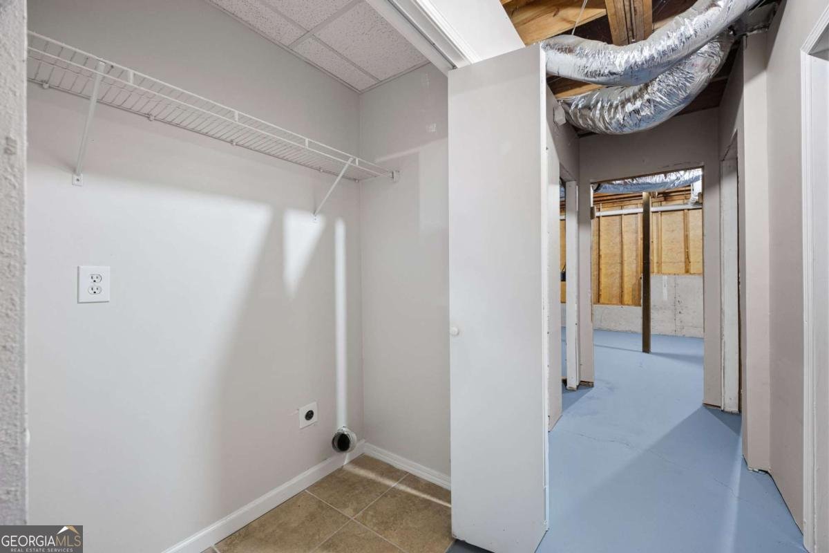 698 Fairview Drive Dallas - 18