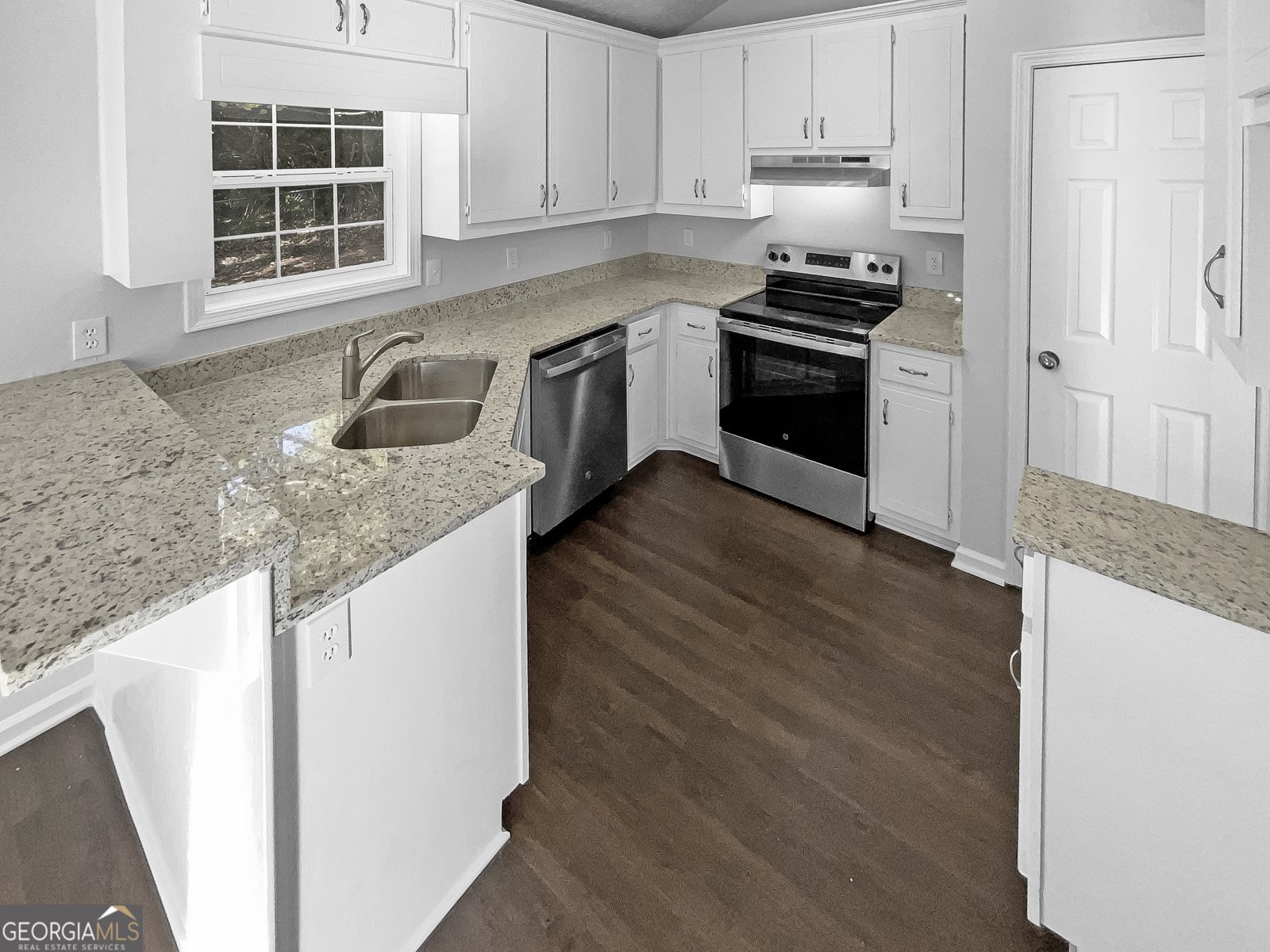 5049 Holly Hock Drive Flowery Branch - 25