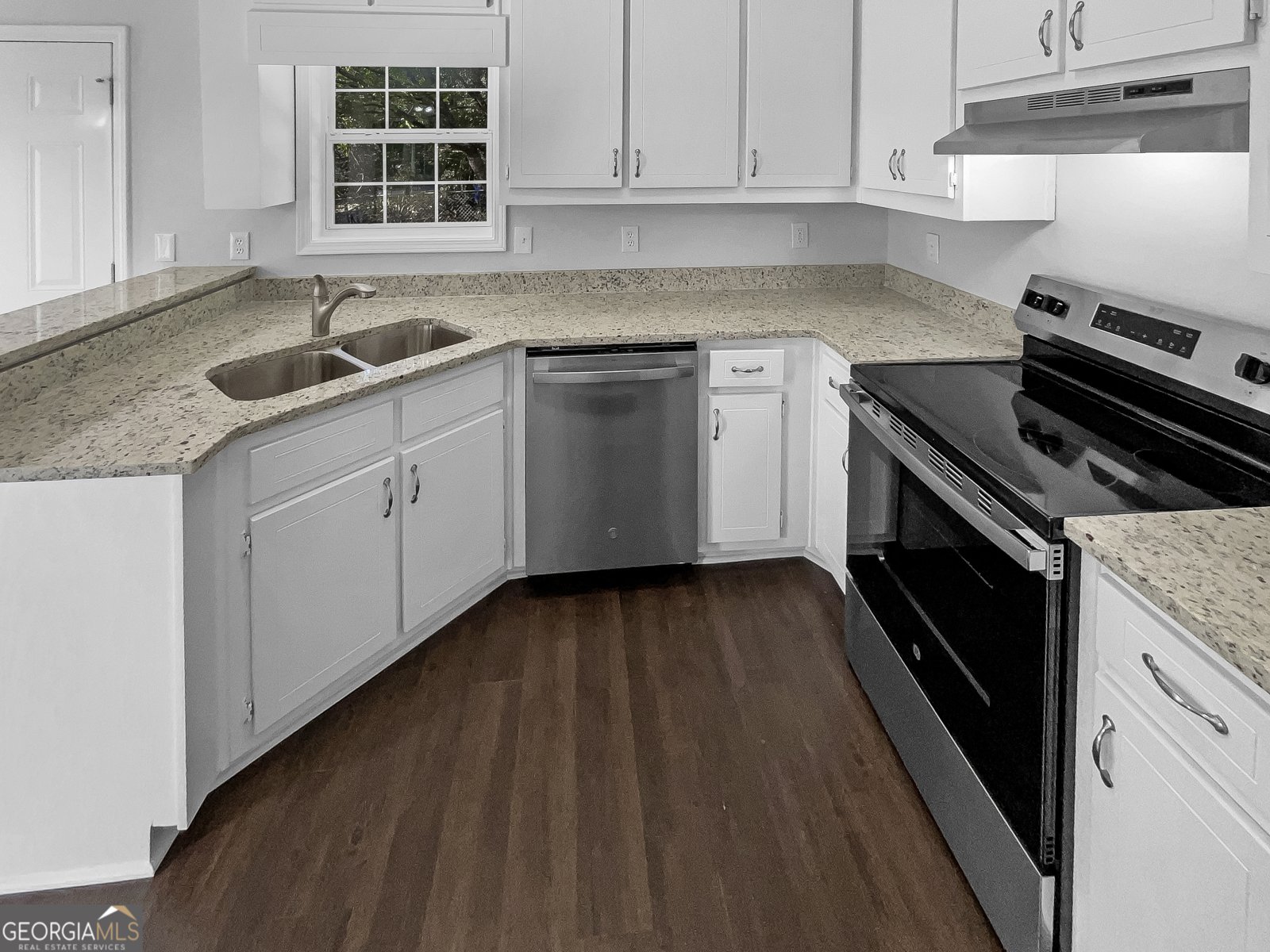 5049 Holly Hock Drive Flowery Branch - 26