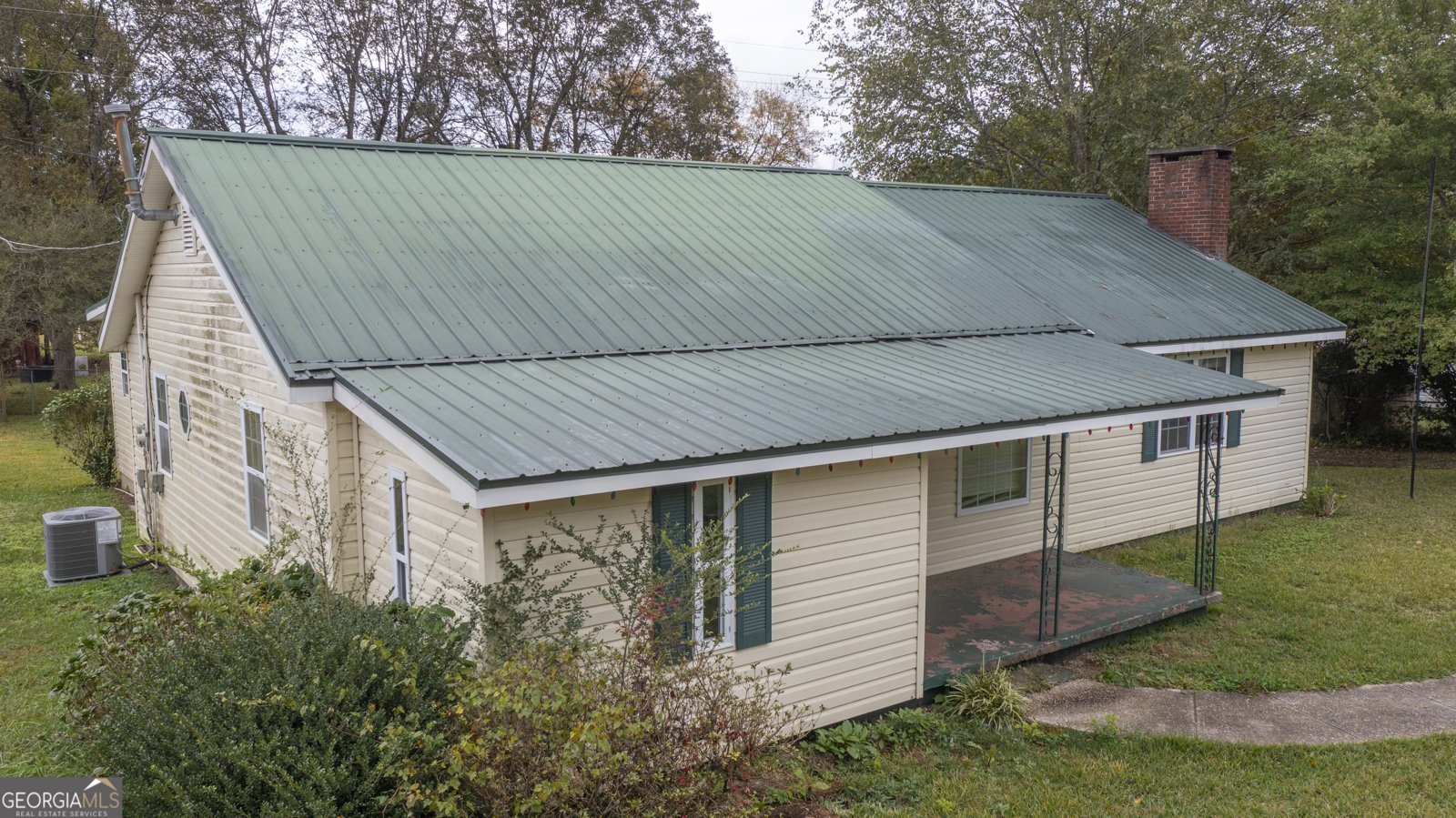 113 Pine Circle Lagrange - 2