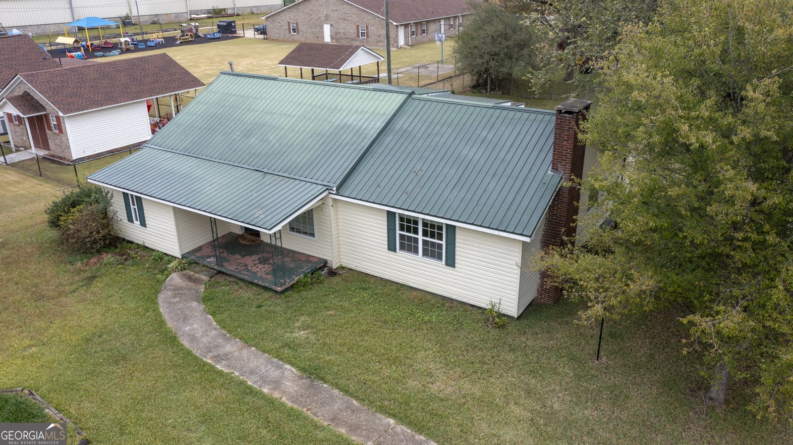 113 Pine Circle Lagrange - 3