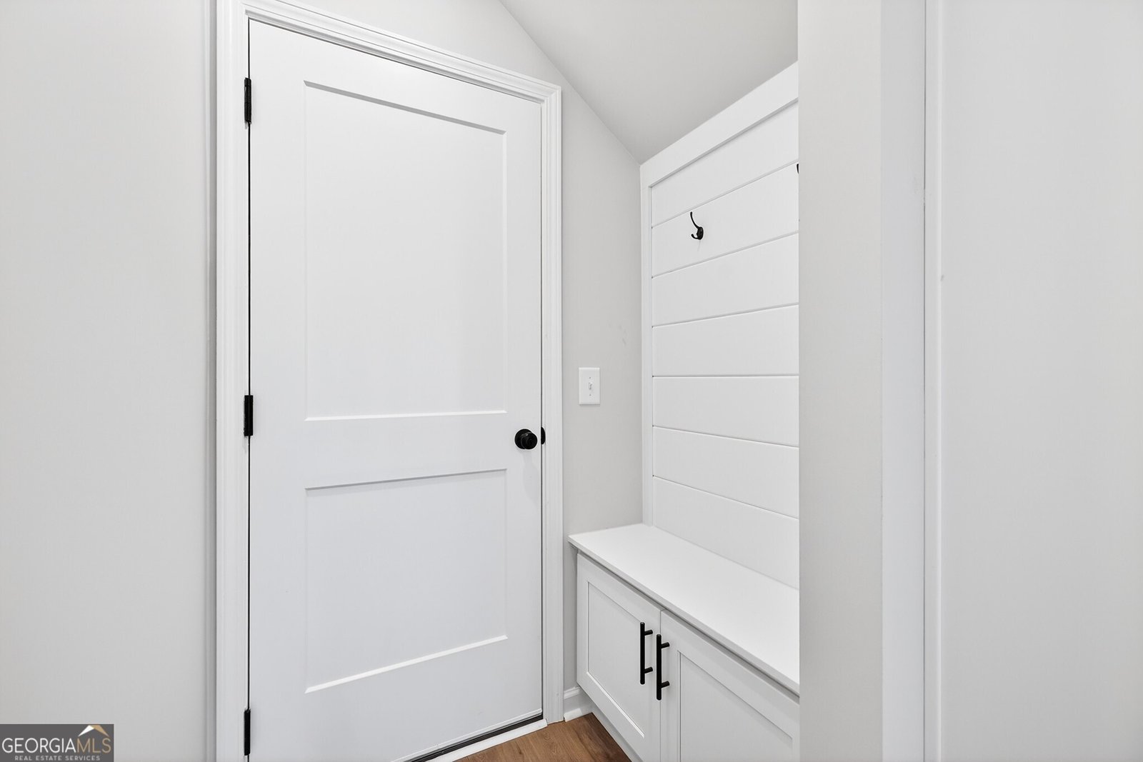 562 Madison Street Commerce - Photo 17