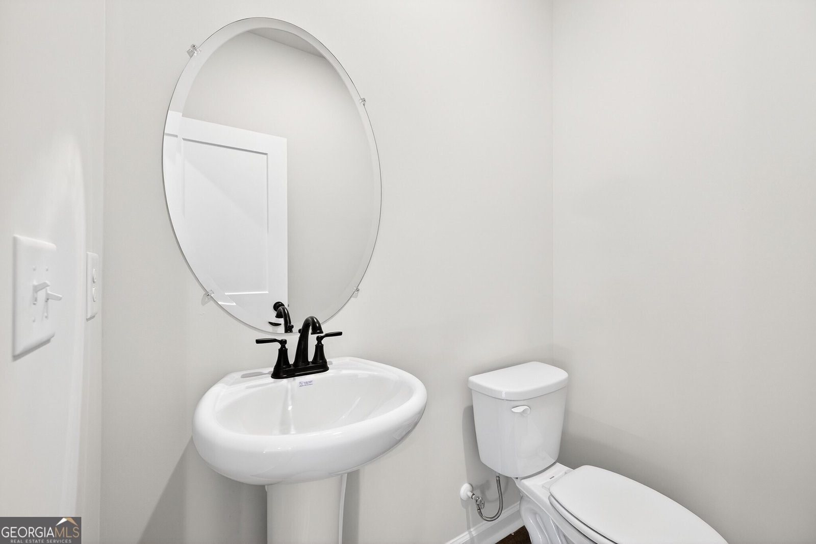 562 Madison Street Commerce - Photo 19