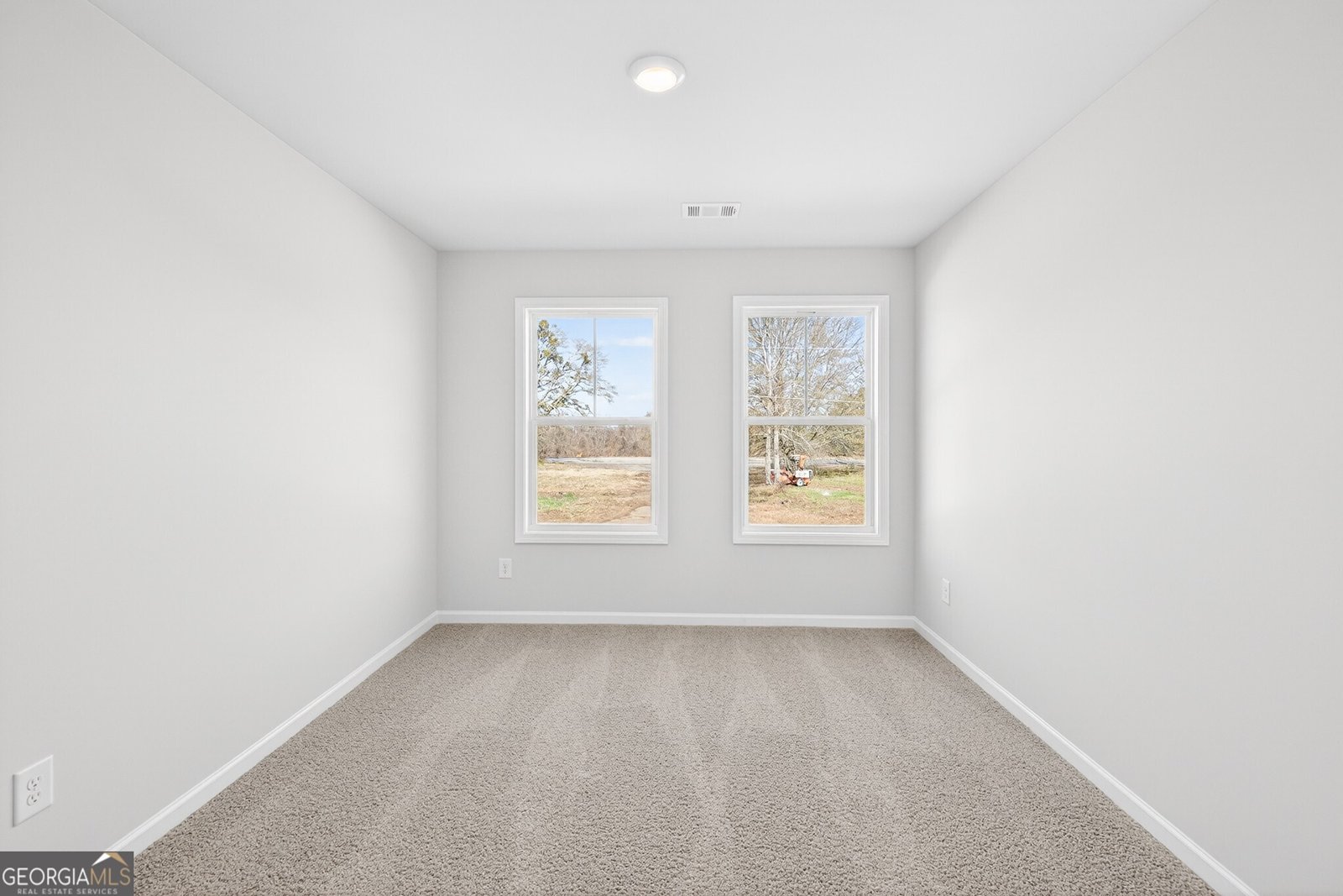 562 Madison Street Commerce - Photo 23