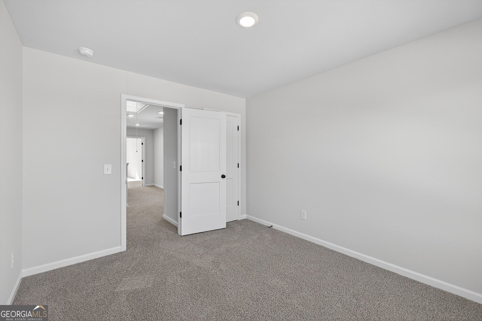 562 Madison Street Commerce - Photo 24